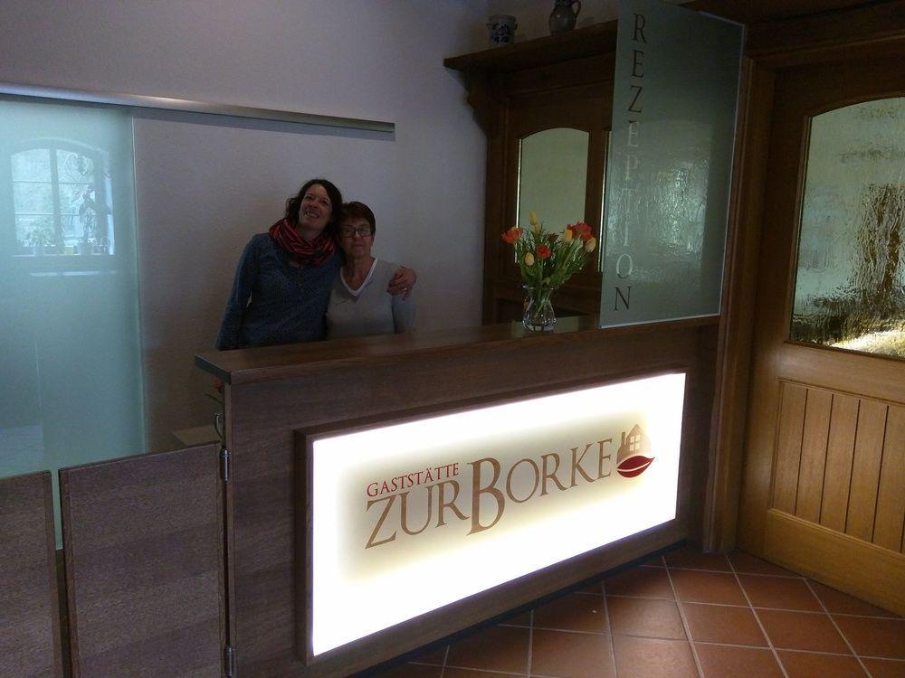 Hotel Zur-Borke Neuenrade Екстериор снимка